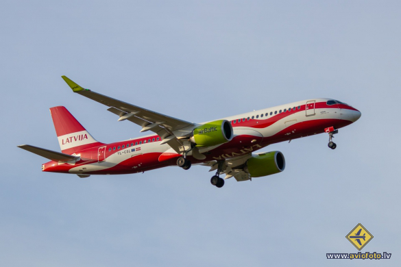 Airbus A220-300